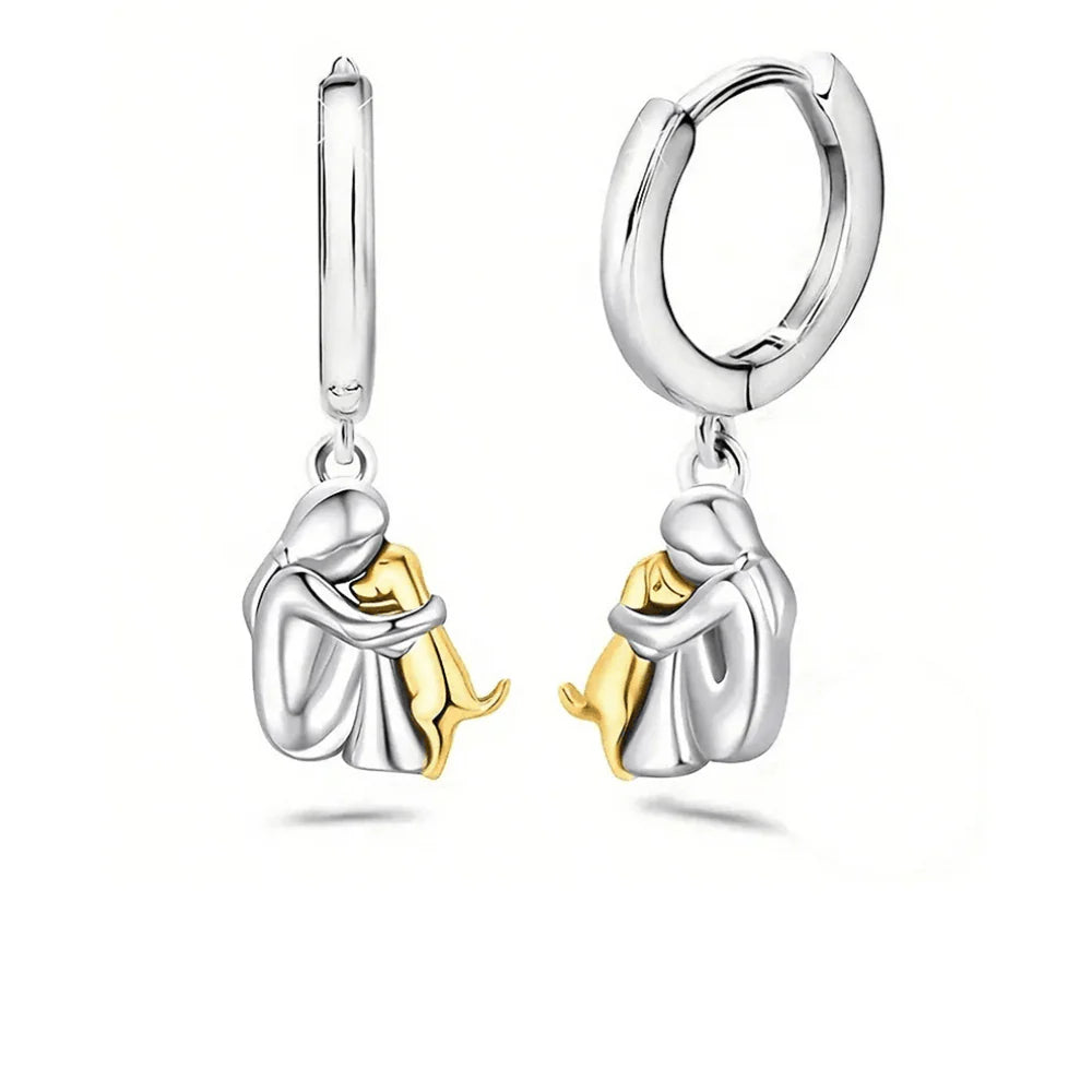 Wynter - Hug pendant with matching earrings | Silver and Gold