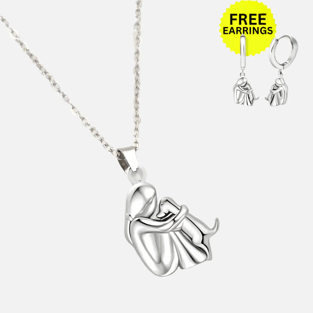 Wynter - Hug pendant with matching earrings | Silver and Gold